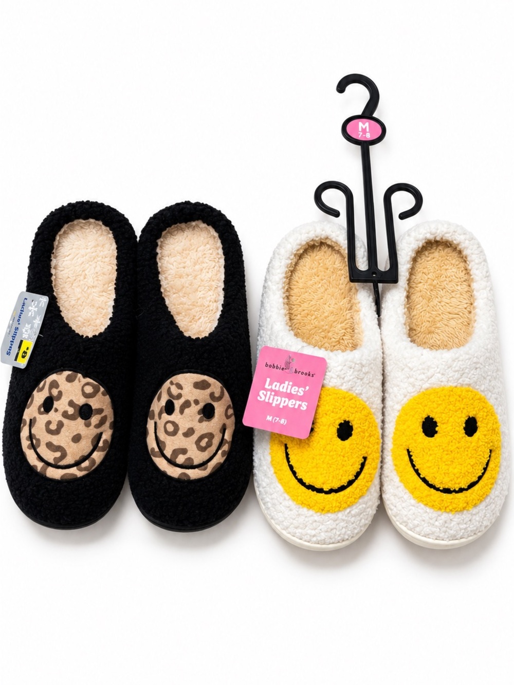 2 Pair Women’s Fuzzy Smiley Face Slippers Black & White Size Medium 7-8 NEW